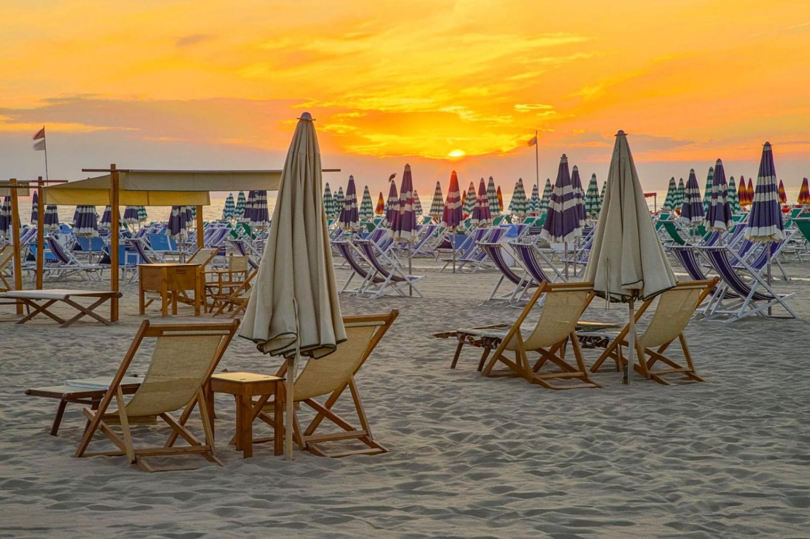 Hotel Playa Viareggio Kültér fotó