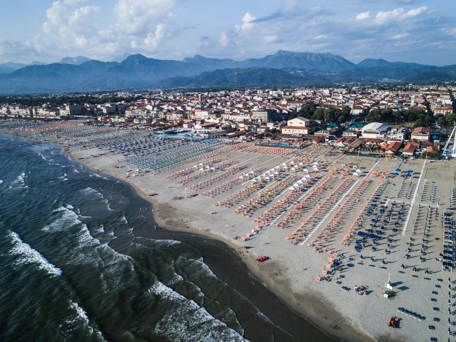 Hotel Playa Viareggio Kültér fotó